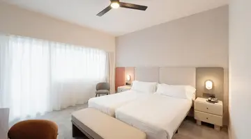 Hotel RH Royal - Recommended for Adults