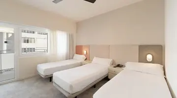 Hotel RH Royal - Recommended for Adults