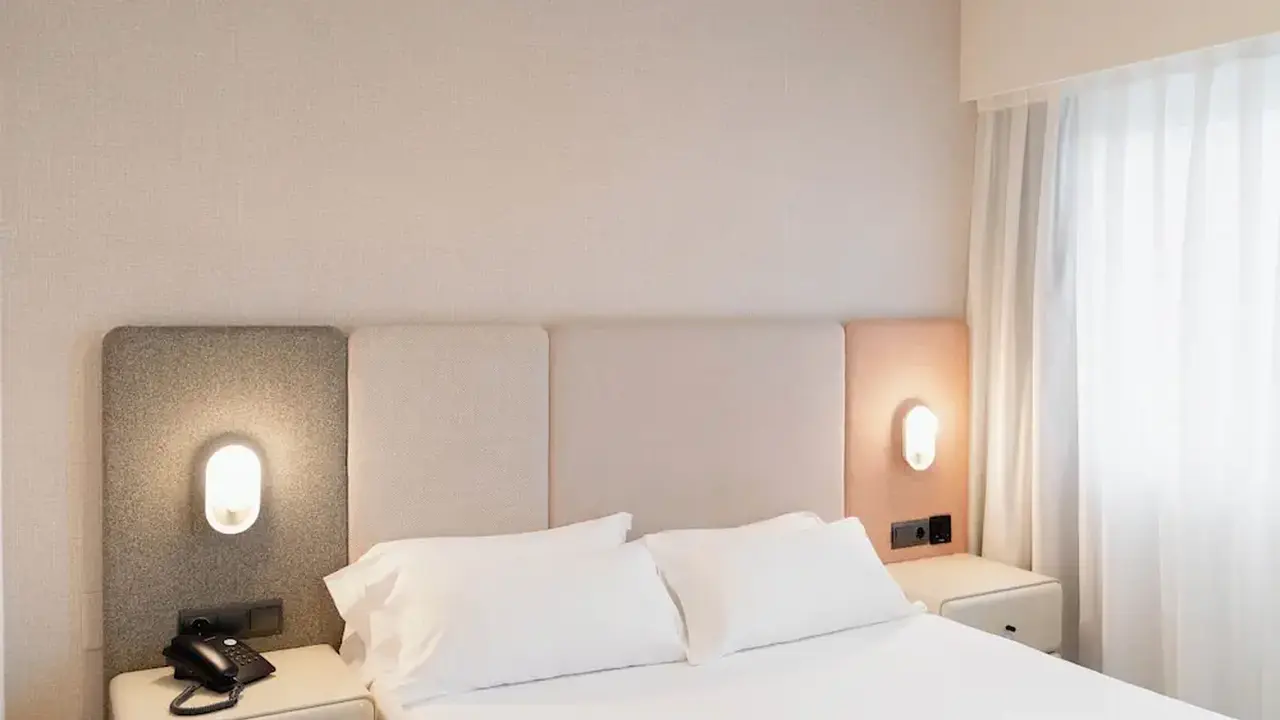 Hotel RH Royal - Recommended for Adults