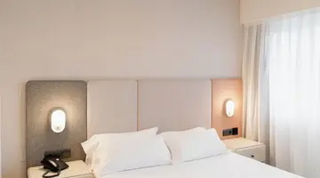Hotel RH Royal - Recommended for Adults