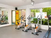 Hotel RH Royal - Recommended for Adults