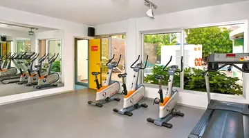 Hotel RH Royal - Recommended for Adults