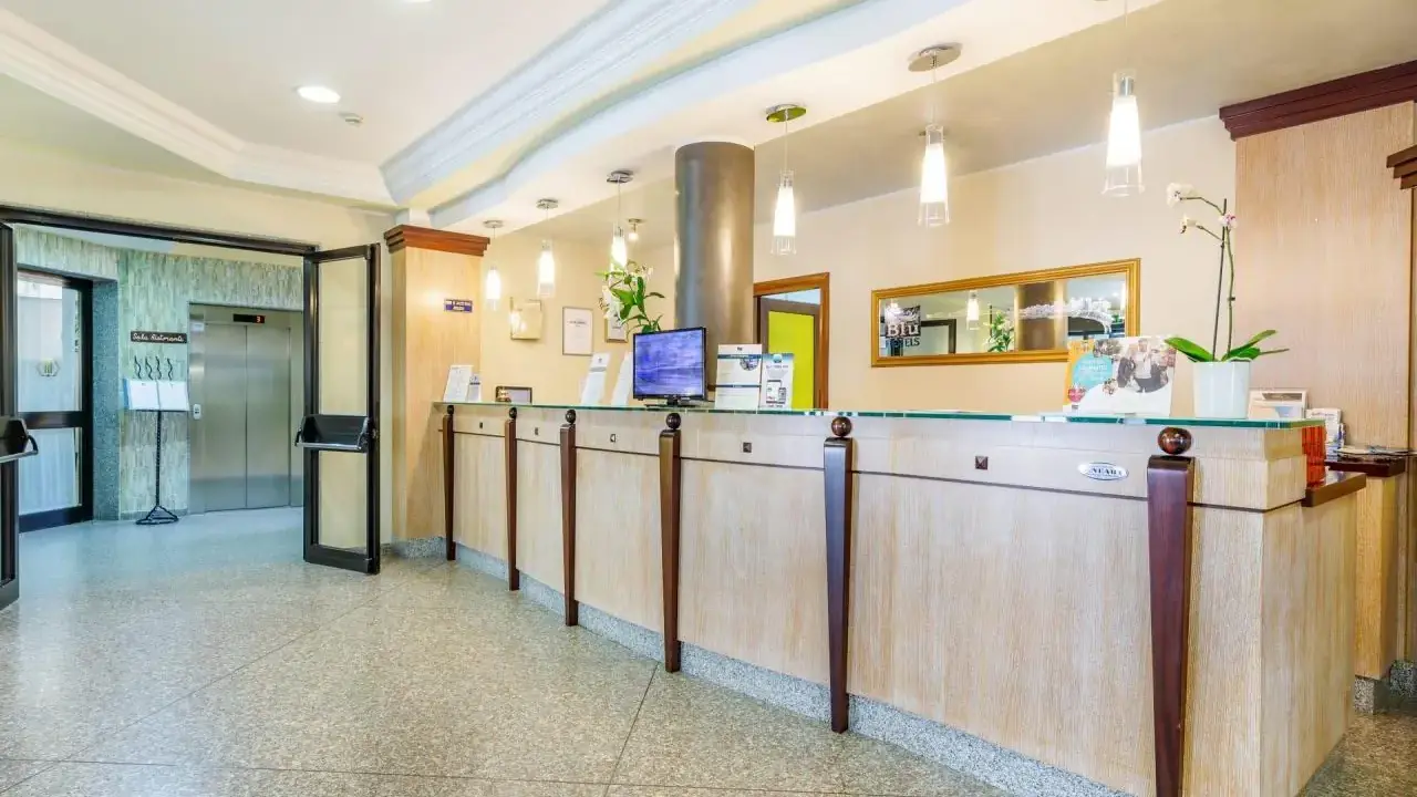 Hotel Rina