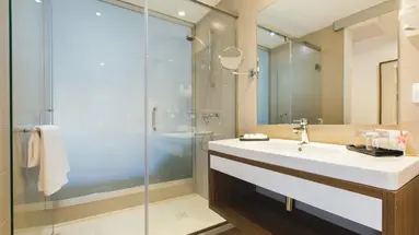 HOTEL RIU BRAVO