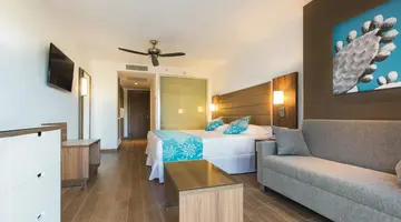 HOTEL RIU BRAVO