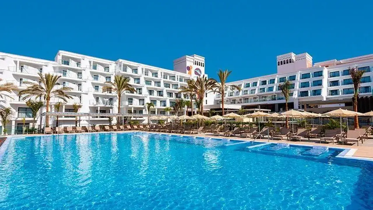 HOTEL RIU BUENAVISTA