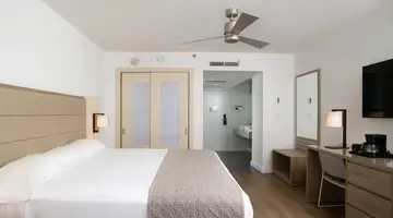 Hotel Riu Plaza Miami Beach