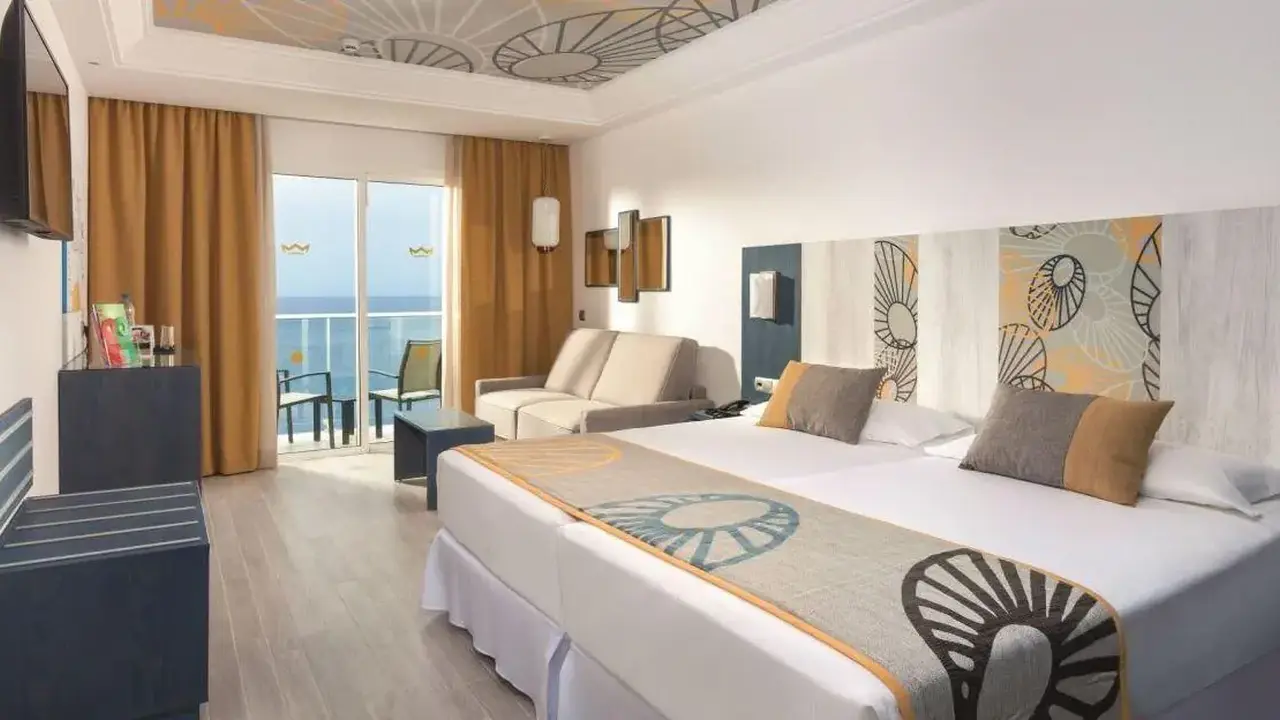 HOTEL RIU VISTAMAR