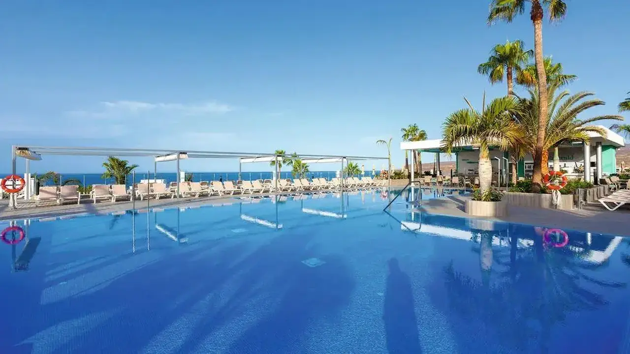 HOTEL RIU VISTAMAR