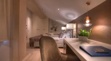 HOTEL RIVA BY AYCON