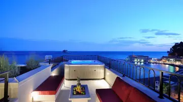 HOTEL RIVA BY AYCON