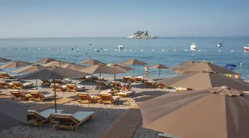 HOTEL RIVA BY AYCON