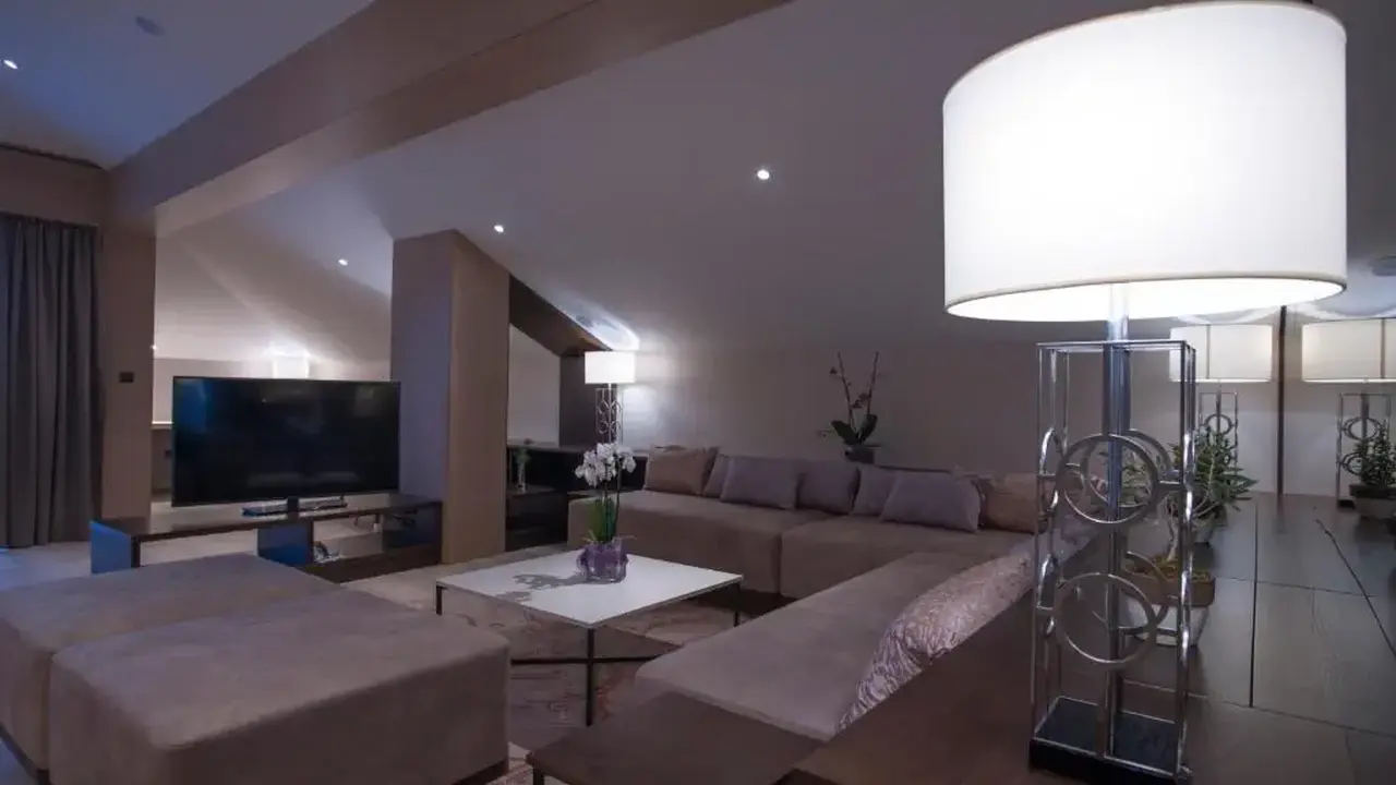 HOTEL RIVA BY AYCON