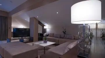 HOTEL RIVA BY AYCON