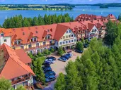 Hotel Roberts Port Lake Resort & SPA