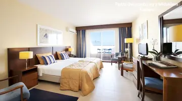 Hotel Roca Mar