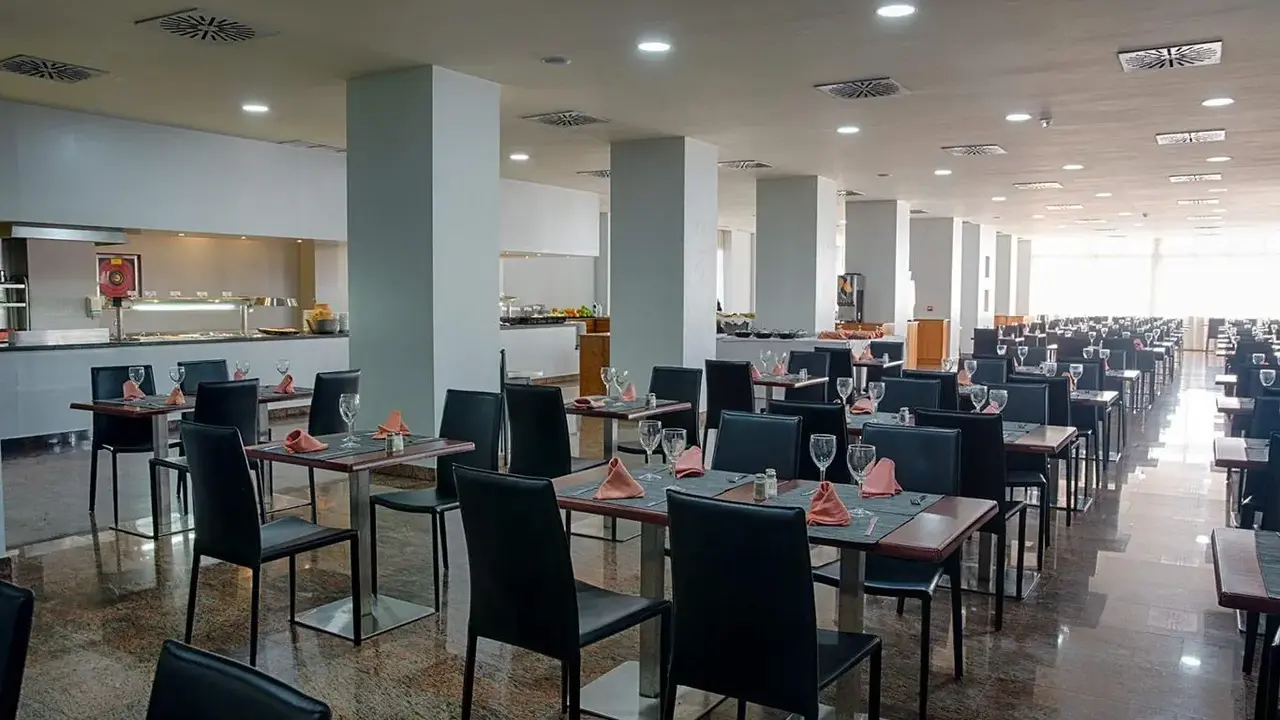 HOTEL ROYAL COSTA
