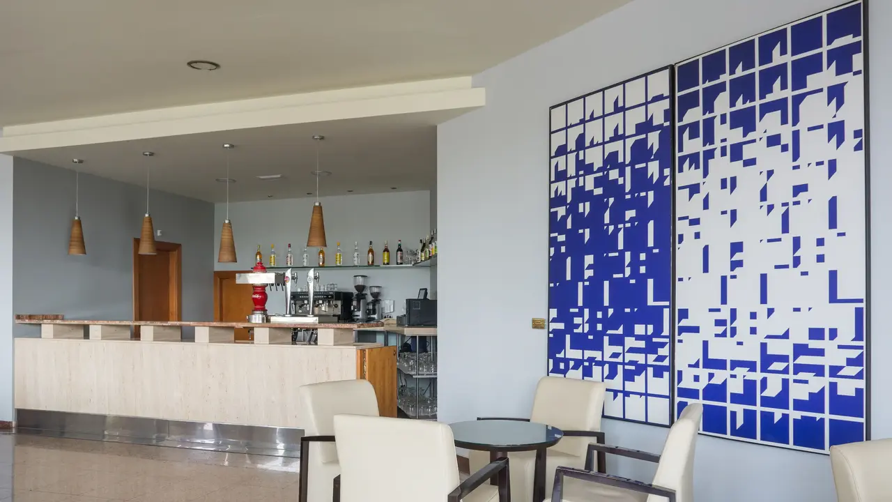 HOTEL ROYAL COSTA