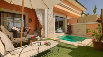 Hotel Royal Garden Villas