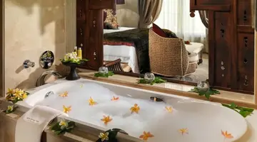 Hotel Royal Garden Villas