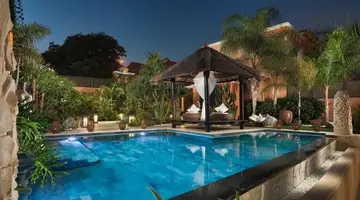 Hotel Royal Garden Villas
