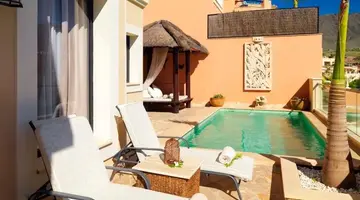 Hotel Royal Garden Villas