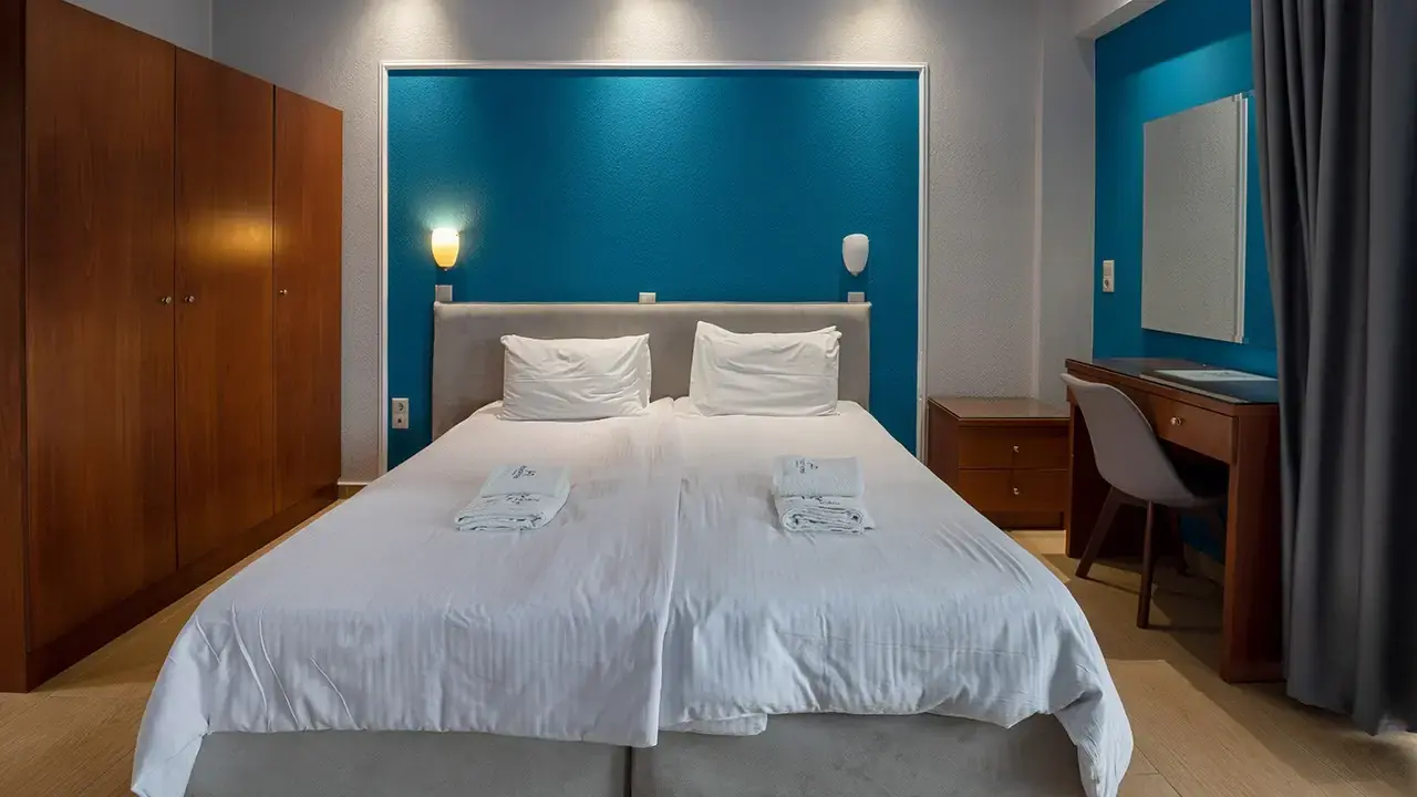 Hotel Royal & Suites