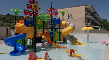 Hotel Royal & Suites