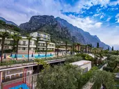 Hotel Royal Village