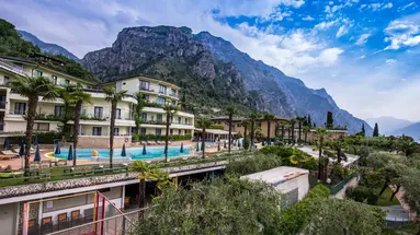 Hotel Royal Village
