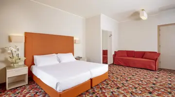 Hotel Royal Village
