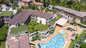 Hotel Royal Village