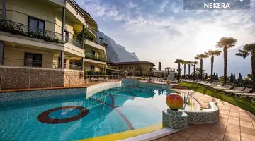 HOTEL ROYAL VILLAGE