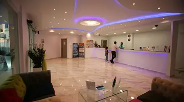 Hotel Saint George Palace