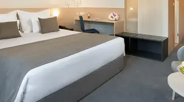 Hotel Salona Palace
