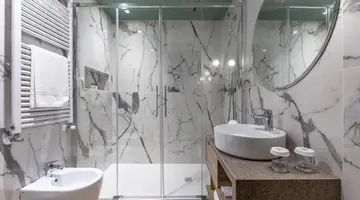 Hotel Salus
