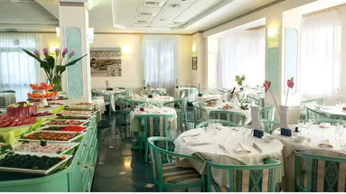 Hotel Salus