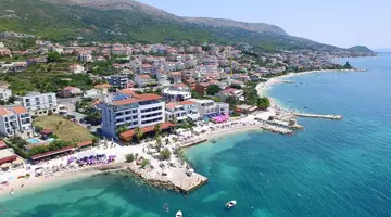 Hotel San Antonio, Podstrana