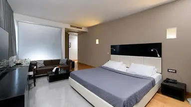 Hotel San Antonio, Podstrana