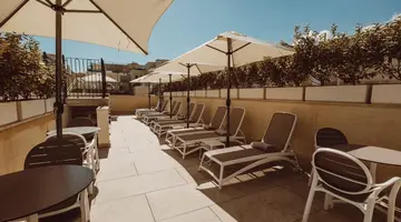 Hotel San Karlu