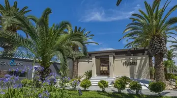 Hotel Sandy Beach