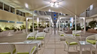 Hotel Santana