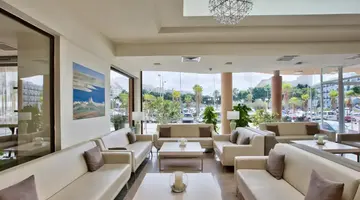 Hotel Santana