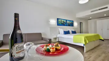 Hotel Santana