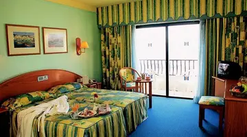 Hotel Santana
