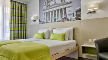 Hotel Santana