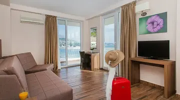 Hotel Sato
