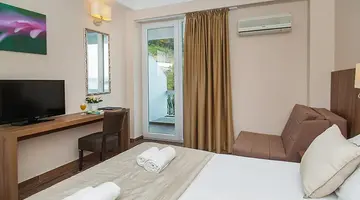 Hotel Sato