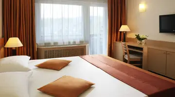HOTEL SAVICA GARNI****