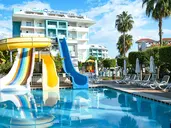 Hotel Seashell Resort & Spa